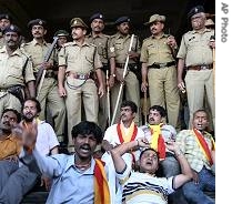 Pro Karnataka protest against the verdict of Cauvery water dispute in Bangalore, India, 5 Feb 2007