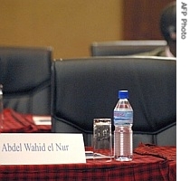 A chair reserved for the Sudan Liberation Movement's Abdel Wahid Mohammed Nur stands empty at the AU-UN sponsored conference to seek peace among Darfur's warring factions, 3 Aug 2007