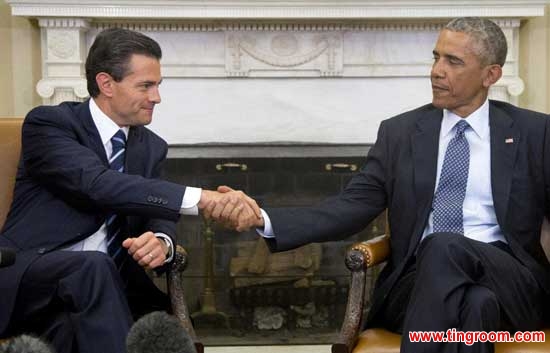 President Barack Obama and Mexican President Enrique Pena Nieto shake hands after speaking to the media in the Oval Office of the White House in Washington, Tuesday, Jan. 6, 2015.