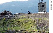 Turkish troops near the Iraq border in Hakkari (May, 2006 photo) 