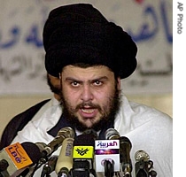 Radical Shi'ite cleric Moqtada al-Sadr speaks near the Shi'ite Holy city of Najaf, Iraq (File)