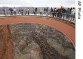 Among the first guests on the Skywalk were former astronauts Buzz Aldrin and John Bennett Herrington, a Native American